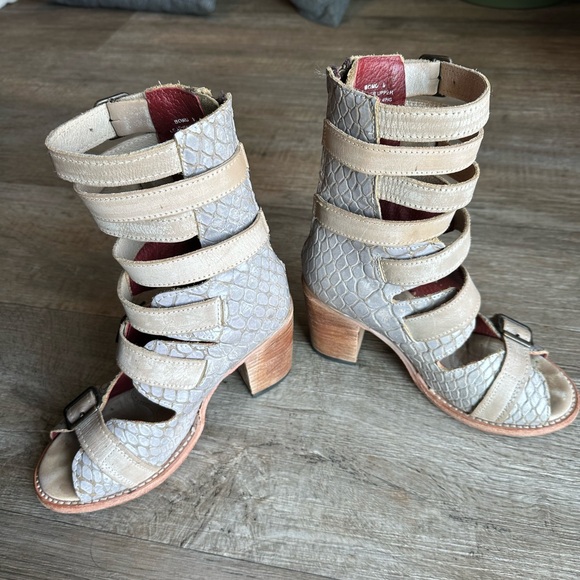 Freebird Heels - Picture 2 of 5